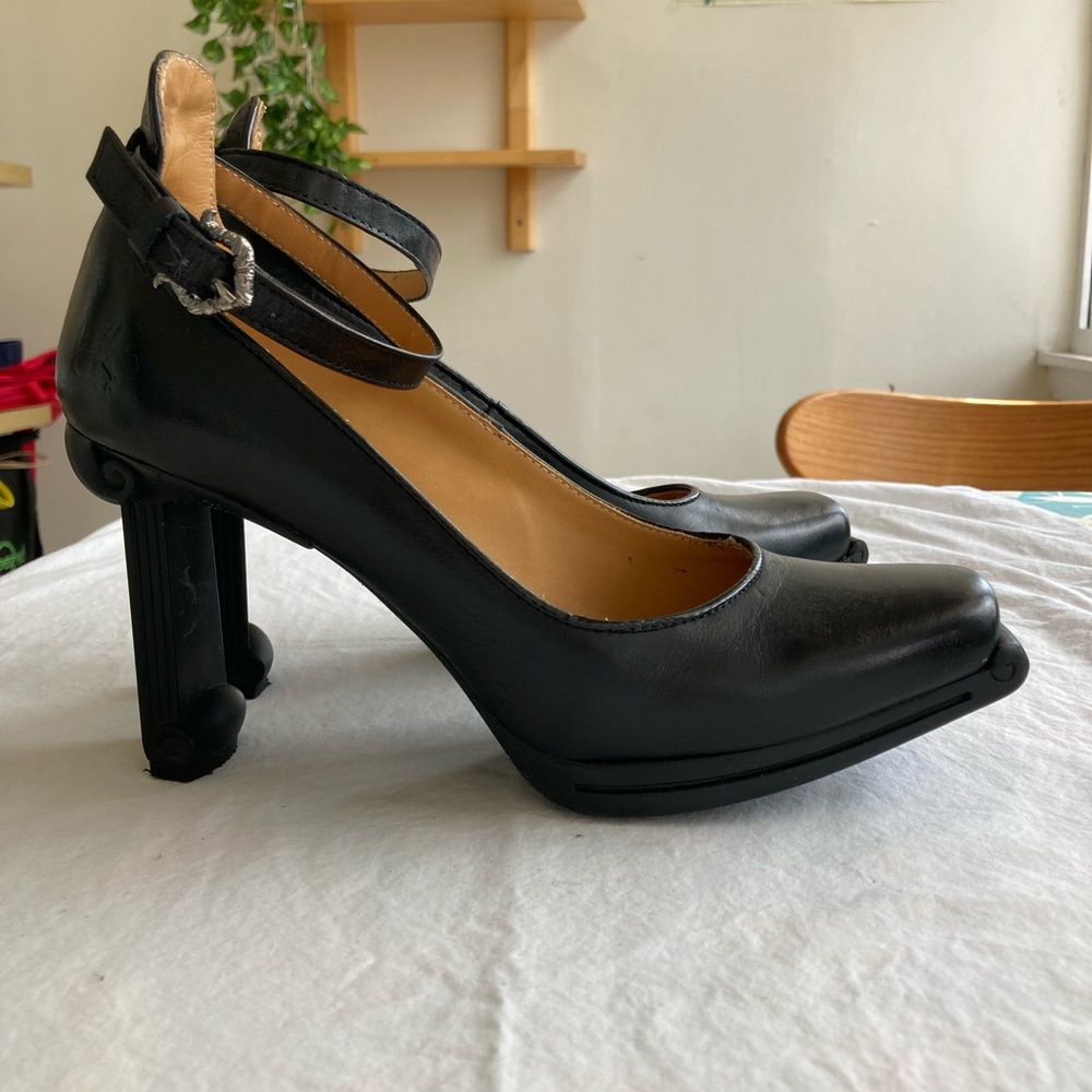 John Fluevog Queen of Prussia Louise ankle strap pump, size 8.5